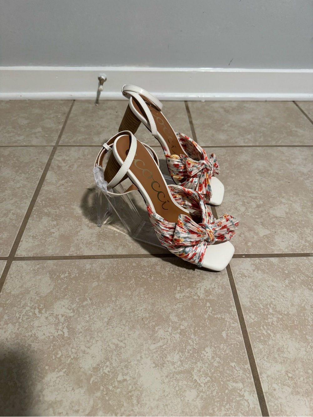 CCOCCI White Heeled Sandals with Multicolor Knotted Straps